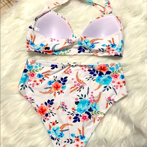 Cupshe Swim Nwt Cupshe 2 Piece Swimwear Poshmark